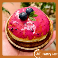 Donut blue yogurt cheese