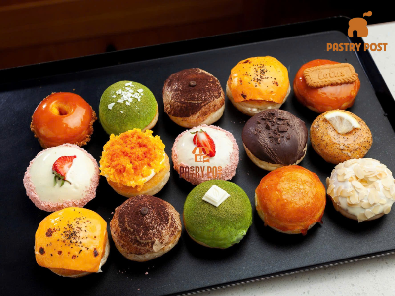 Bánh Donut tiệm Pastry Post