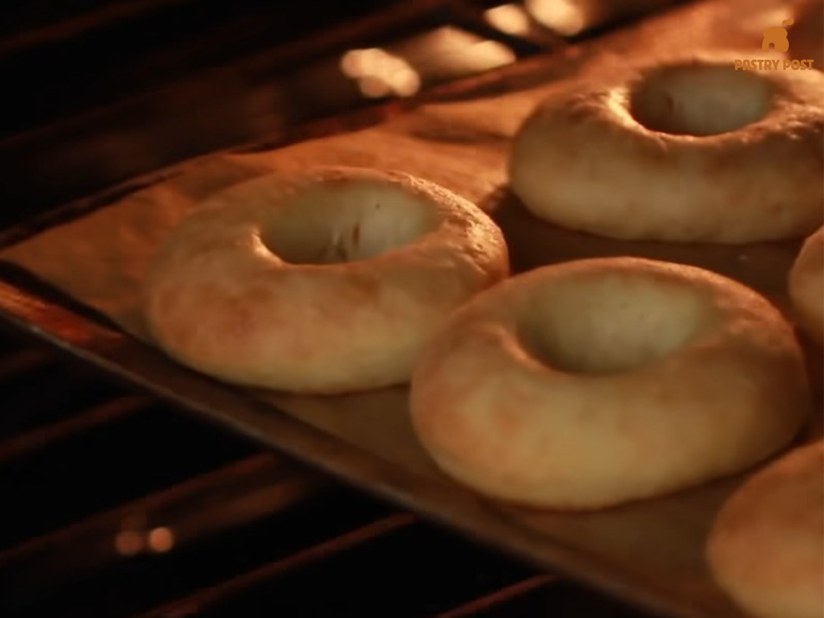 Nướng bánh donut